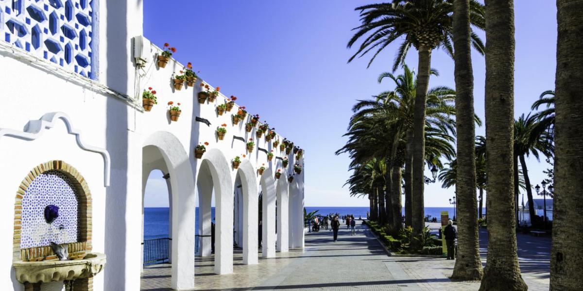 Nerja Rio Marinas By The Sea Apartment Bagian luar foto